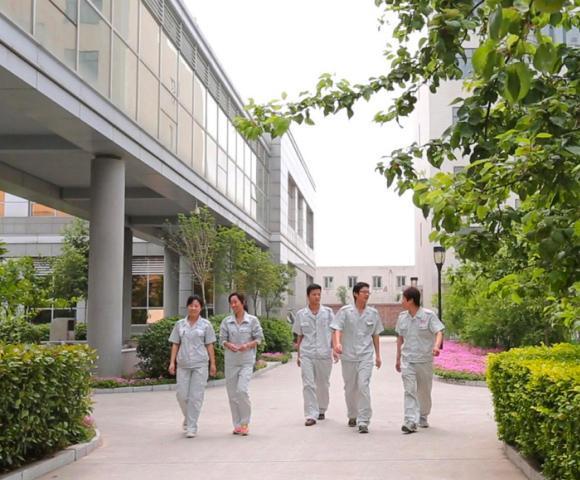 Phúc lợi và môi trường làm việc